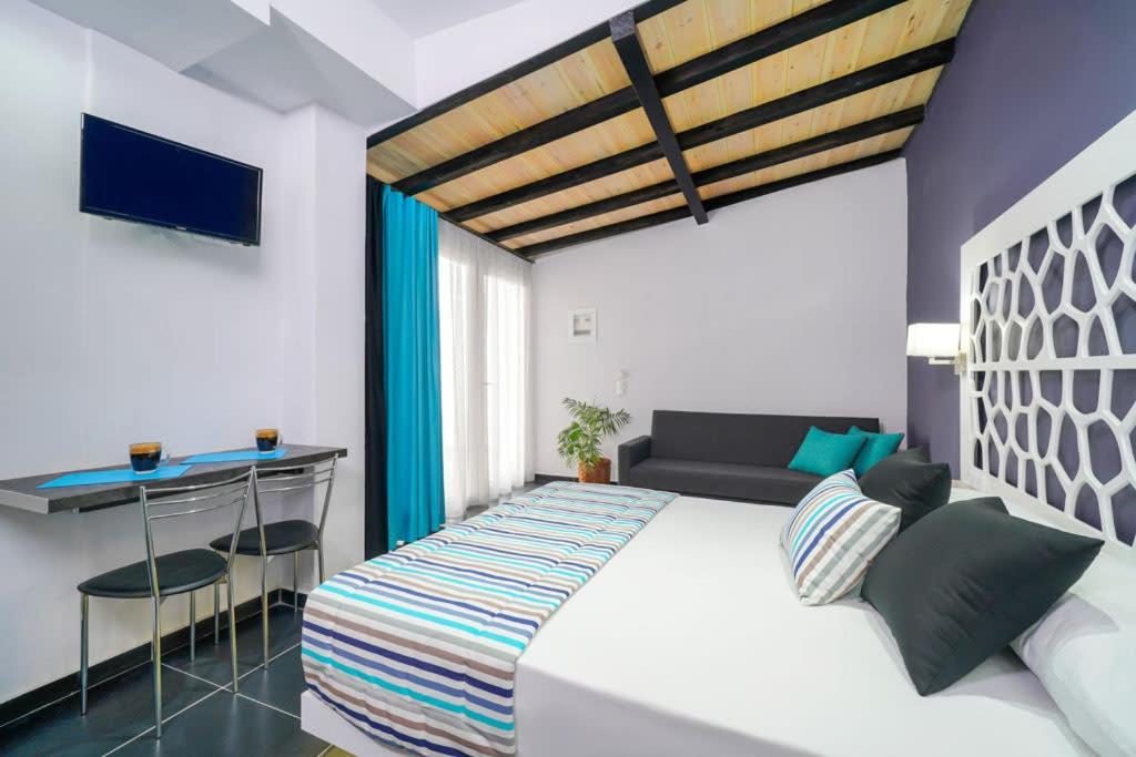 Villa El Mare Seaside Retreats - Bespoke Luxury Getaways à Limenaria  Extérieur photo