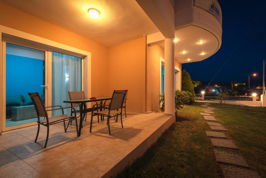 Villa El Mare Seaside Retreats - Bespoke Luxury Getaways à Limenaria  Extérieur photo