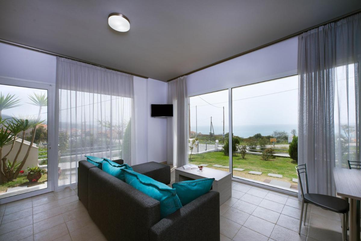 Villa El Mare Seaside Retreats - Bespoke Luxury Getaways à Limenaria  Extérieur photo